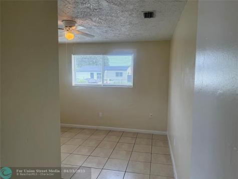 2986 NW 91st Street Miami FL 33147