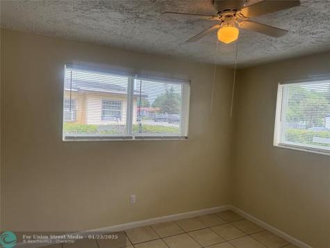 2986 NW 91st Street Miami FL 33147