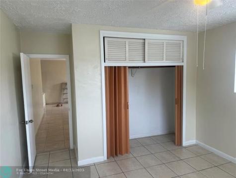 2986 NW 91st Street Miami FL 33147