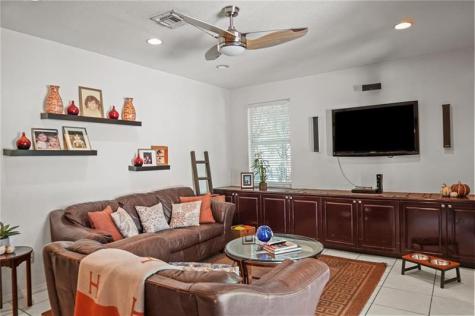 8209 SW 173rd Terrace Palmetto Bay FL 33157
