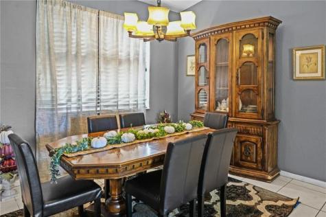 8209 SW 173rd Terrace Palmetto Bay FL 33157