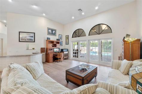 1885 Merion Lane Coral Springs FL 33071