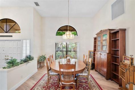 1885 Merion Lane Coral Springs FL 33071