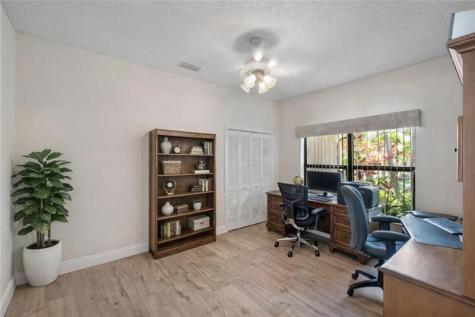 1885 Merion Lane Coral Springs FL 33071