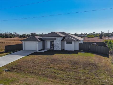3045 E Briarwood Circle Port LaBelle FL 33935