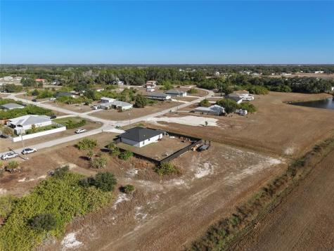 3045 E Briarwood Circle Port LaBelle FL 33935