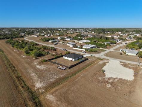 3045 E Briarwood Circle Port LaBelle FL 33935