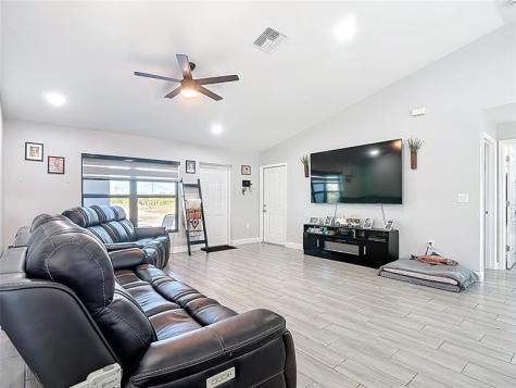 3045 E Briarwood Circle Port LaBelle FL 33935