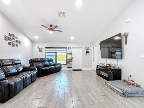 3045 E Briarwood Circle Port LaBelle FL 33935