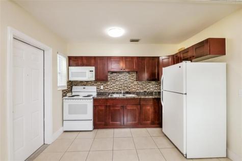 2230 SW 5th Street Fort Lauderdale FL 33312