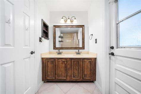 7604 Lexington Lane Parkland FL 33067