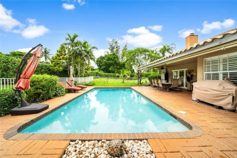 7604 Lexington Lane Parkland FL 33067