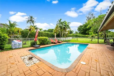 7604 Lexington Lane Parkland FL 33067