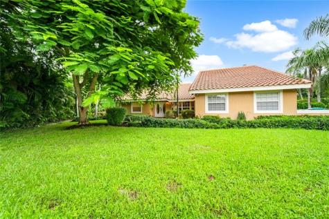 7604 Lexington Lane Parkland FL 33067