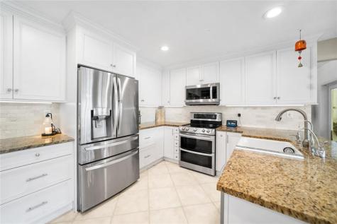 7604 Lexington Lane Parkland FL 33067