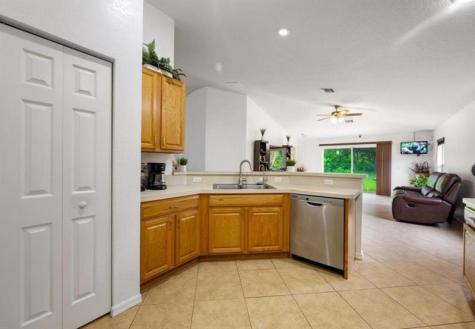296 SW Panther Trace Port St Lucie FL 34953