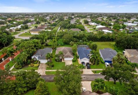 296 SW Panther Trace Port St Lucie FL 34953