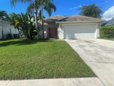 296 SW Panther Trace Port St Lucie FL 34953