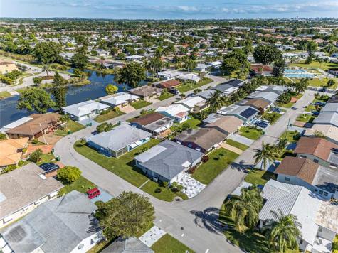 5013 NW 51st Street Tamarac FL 33319