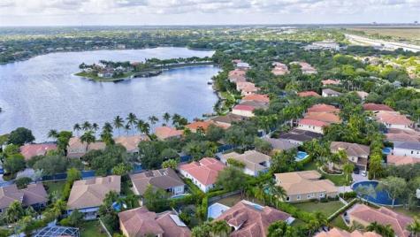 900 NW 123rd Drive Coral Springs FL 33071