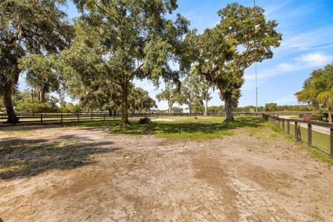 13646 N Us Highway 27 Ocala FL 34482