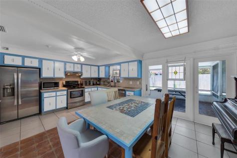 3213 Dover Road Pompano Beach FL 33062
