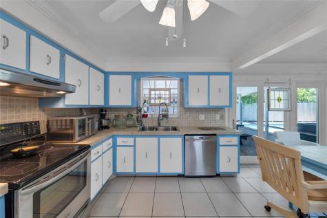 3213 Dover Road Pompano Beach FL 33062
