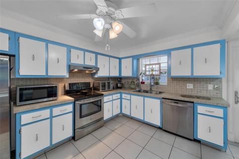 3213 Dover Road Pompano Beach FL 33062