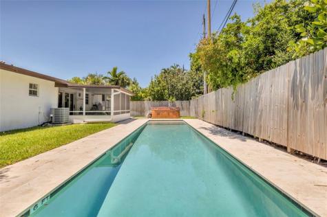 3213 Dover Road Pompano Beach FL 33062