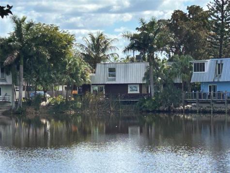 4001 NE 14th Avenue Oakland Park FL 33334