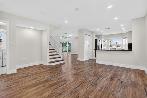 2450 NW 186th Avenue Pembroke Pines FL 33029