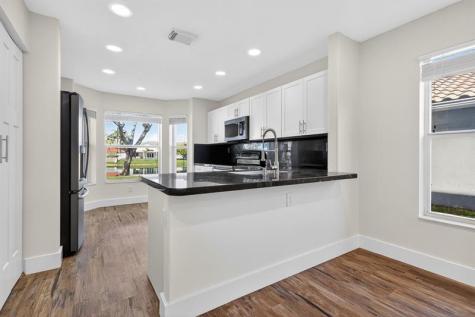 2450 NW 186th Avenue Pembroke Pines FL 33029