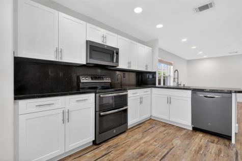 2450 NW 186th Avenue Pembroke Pines FL 33029