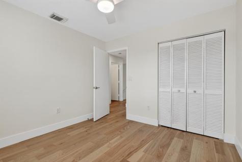 2450 NW 186th Avenue Pembroke Pines FL 33029