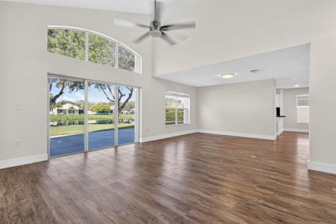 2450 NW 186th Avenue Pembroke Pines FL 33029