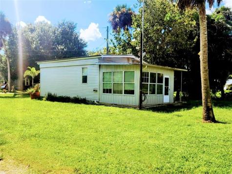 1048 Arvin Lane Moore Haven FL 33471