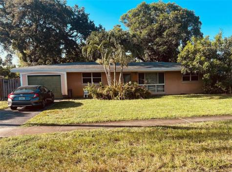4827 NW 2nd Court Plantation FL 33317