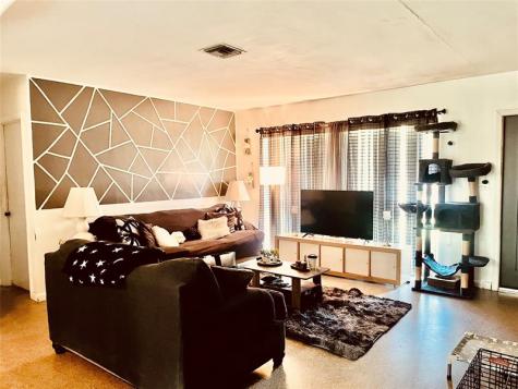 4827 NW 2nd Court Plantation FL 33317