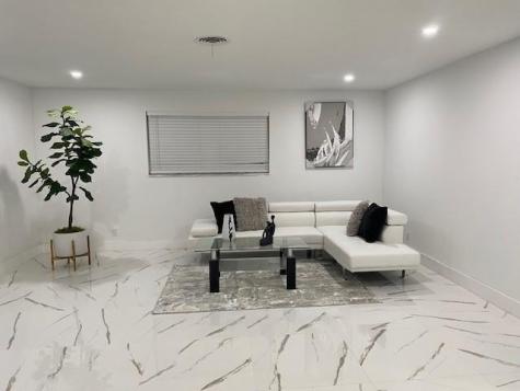 1485 NE 57th Court Fort Lauderdale FL 33334