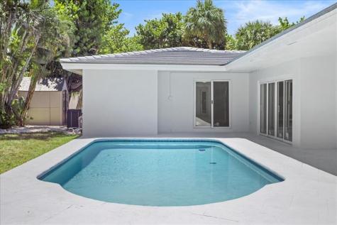 1820 NE 59th Court Fort Lauderdale FL 33308