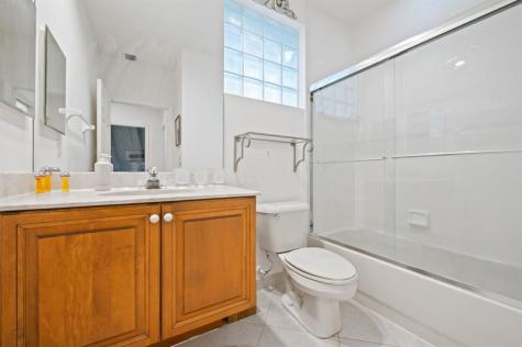 6710 Via Roma Delray Beach FL 33446