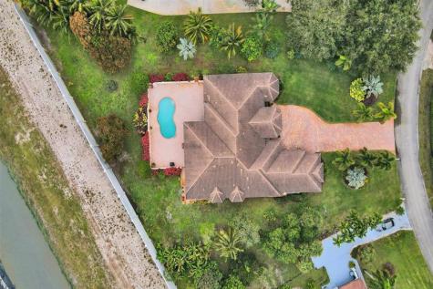 8426 Sawpine Road Delray Beach FL 33446