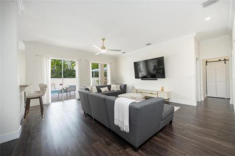 8891 NW 178th Lane Miami FL 33018