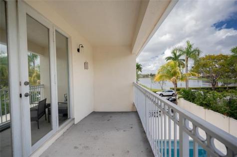 8891 NW 178th Lane Miami FL 33018