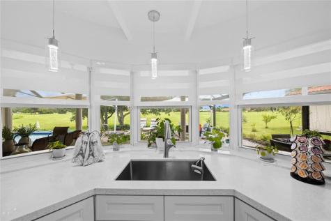 4906 N Travelers Palm Lane Tamarac FL 33319
