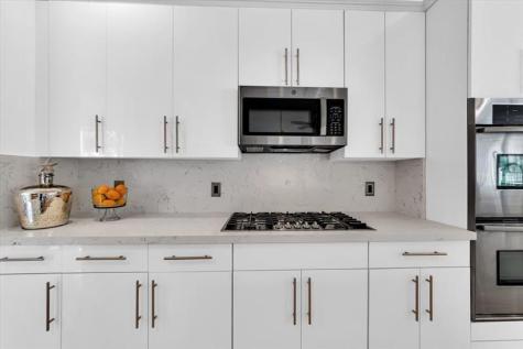 13702 NW 10th Court Pembroke Pines FL 33028
