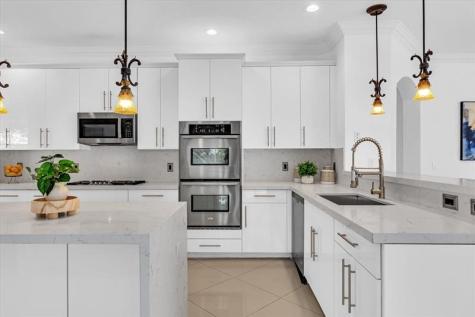 13702 NW 10th Court Pembroke Pines FL 33028