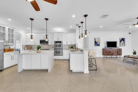 13702 NW 10th Court Pembroke Pines FL 33028