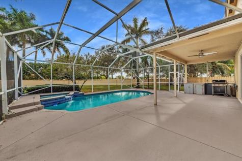 13702 NW 10th Court Pembroke Pines FL 33028