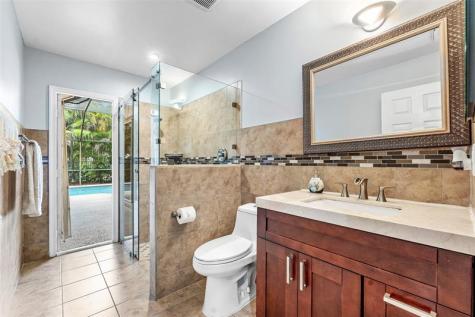 3852 Oak Ridge Circle Weston FL 33331